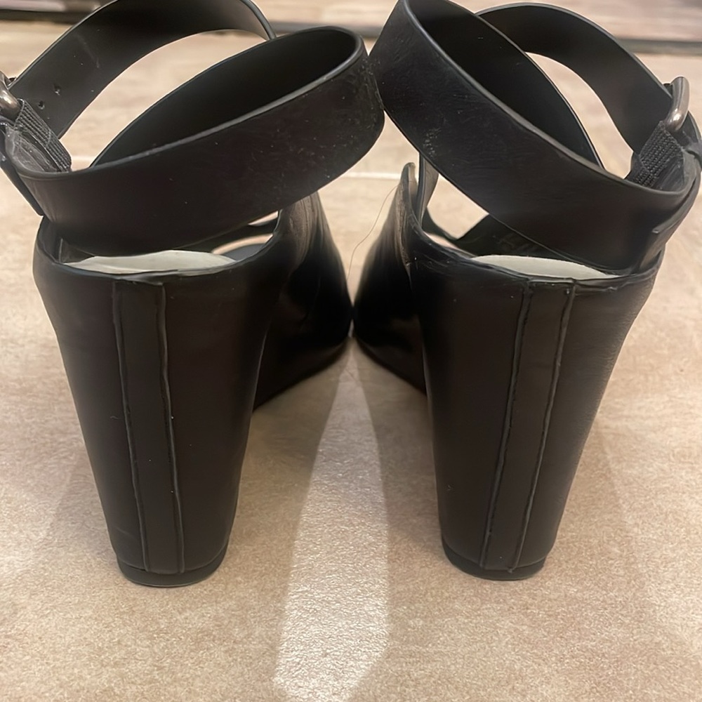 1 State Felidia Leather Wedges - Picture 4 of 7